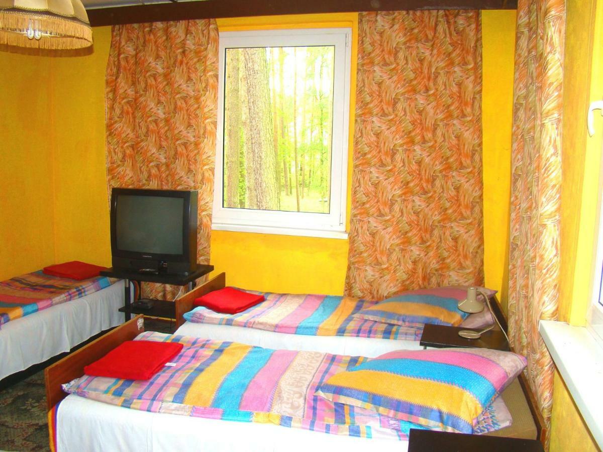 Osrodek Wypoczynkowy Oaza Hotel Kuznica Zbaska Buitenkant foto