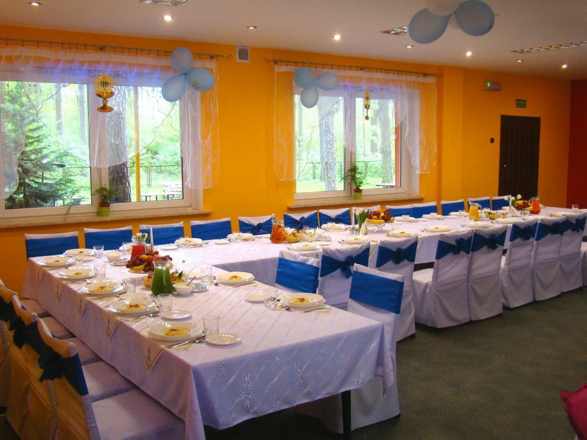 Osrodek Wypoczynkowy Oaza Hotel Kuznica Zbaska Buitenkant foto